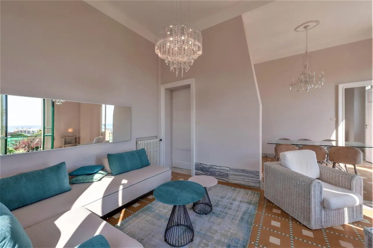 - Poetic Seafront Penthouse Versilia - Massa  0*, Massa (Tuscany)